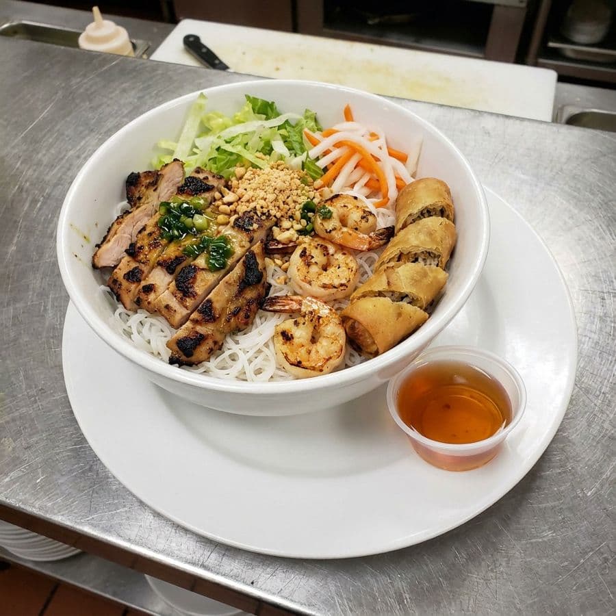 Grilled Chicken Prawn and Egg Roll