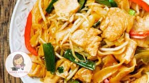 Chicken Chow Fun